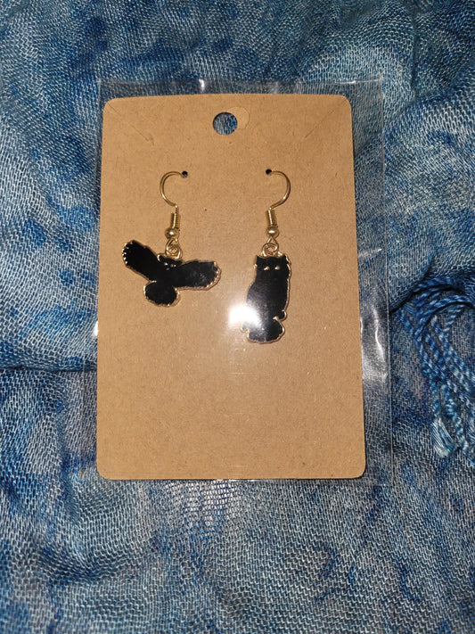 Spooky charm earrings