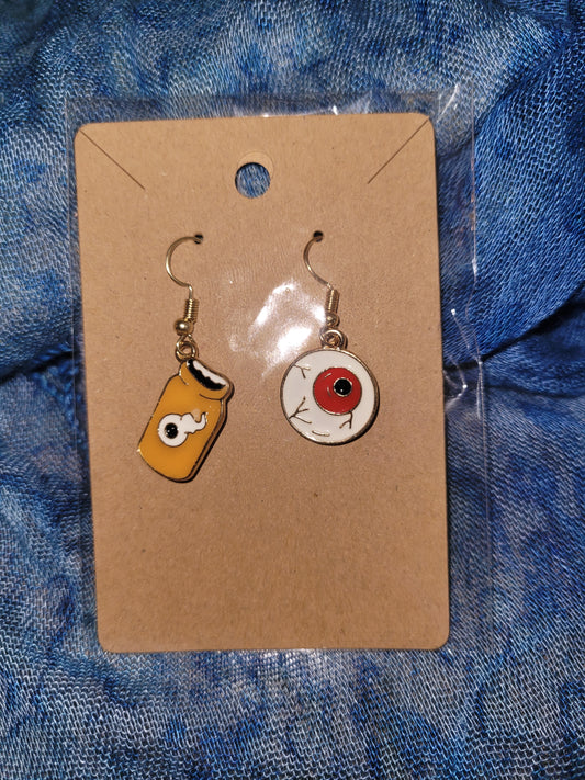 Spooky charm earrings