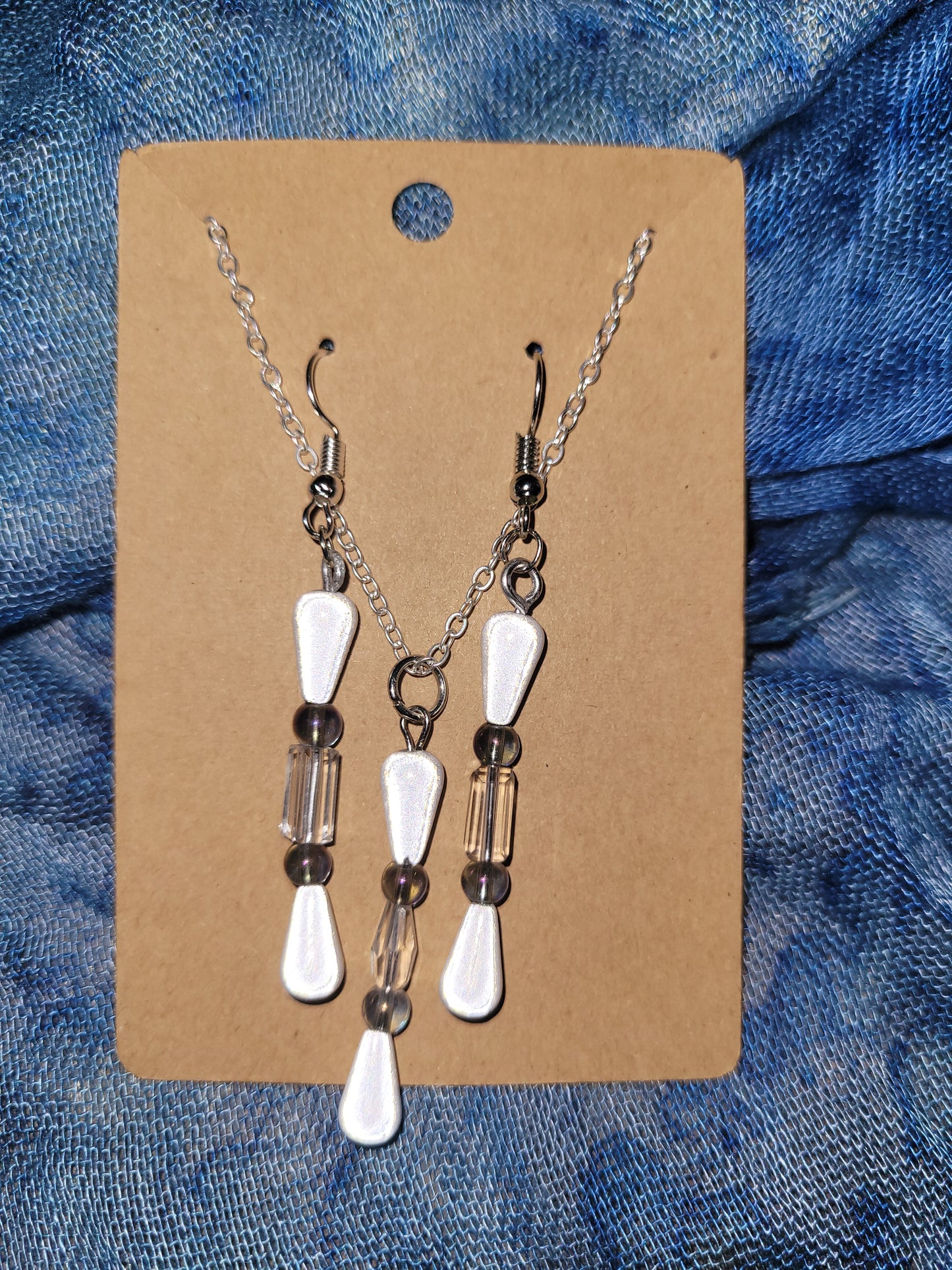 Pearl Dangle set